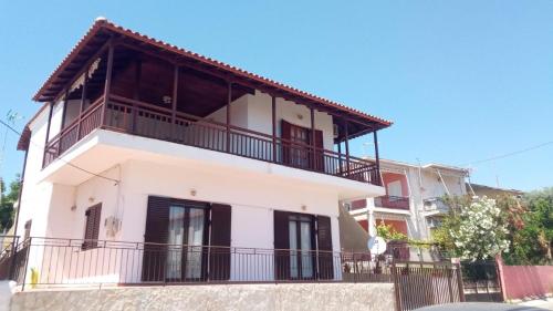 Balcony With View gîte à louer Pisáskion