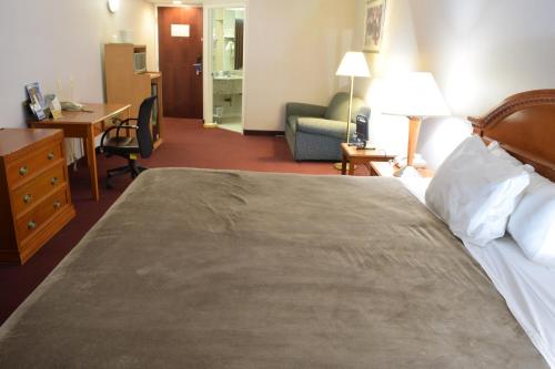 Rodeway Inn & Suites New Paltz- Hudson Valley