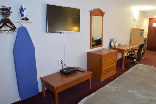 Rodeway Inn & Suites New Paltz- Hudson Valley - image 11