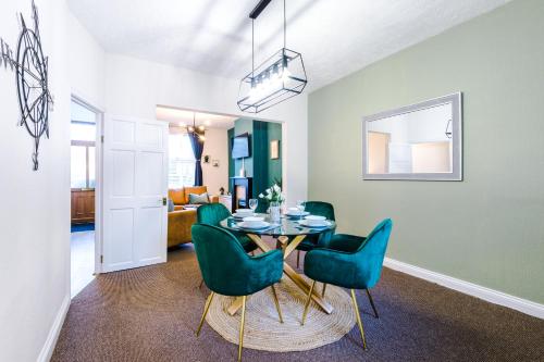 Smart home near Chester City Centre - image 4