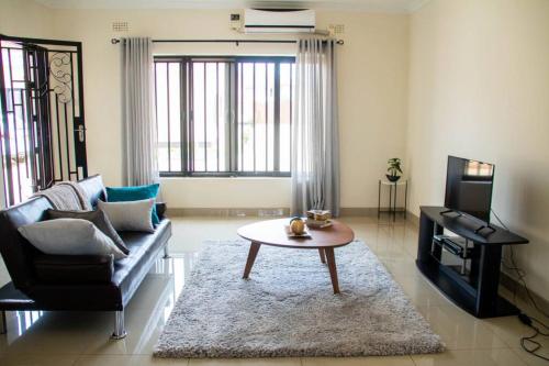 . Modern & secure apartment in Area 43 Lilongwe - self catering