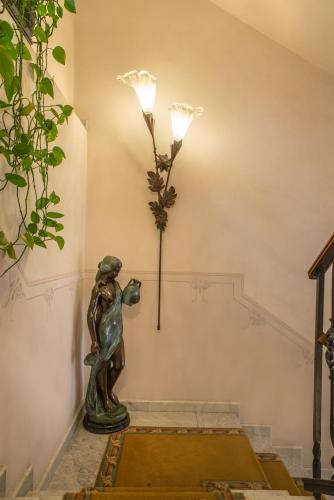 Liberty Hotel - image 3