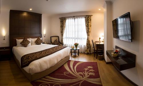 room detail thumbnail 1