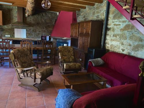 La casa de la valla azul (San Miguel de Langre) in Ponferrada