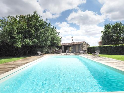 Holiday Home Gîte La Tour by Interhome