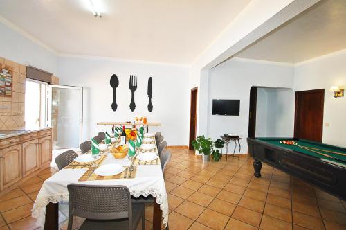 Facilities, Villa Zanzibar by Algarve Vacation in Boliqueime