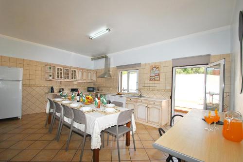 Facilities, Villa Zanzibar by Algarve Vacation in Boliqueime