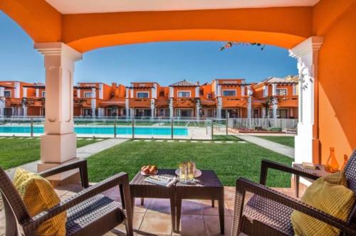 ระเบียง/ชานเรือน, Villa Lux - 5O in ตาวิรา
