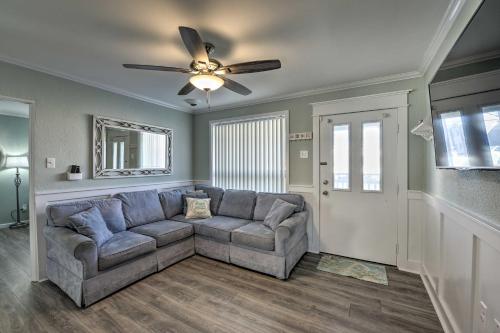 Beach Block Wildwood Condo - Proximity to Dining! in Wildwood, USA