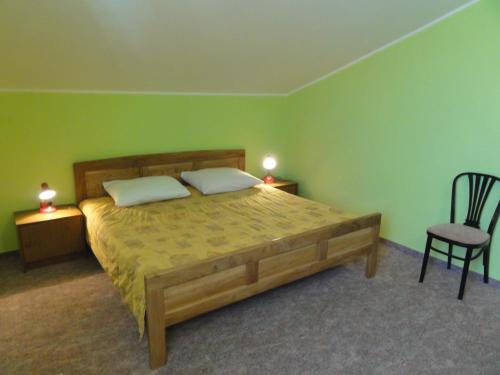 Two-Bedroom Apartment with Balcony image 10