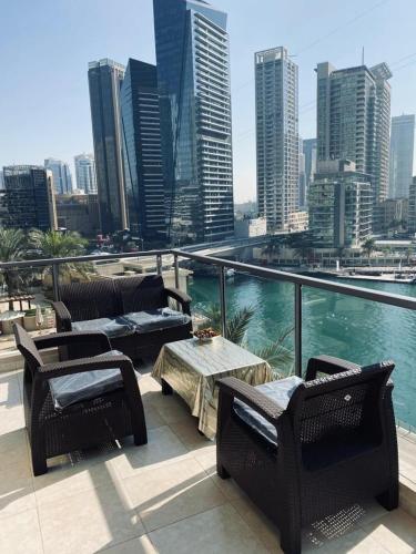 My-Places Dubai Apartment suitable for large groups Al Sahab 1, Дубай (фото 2)