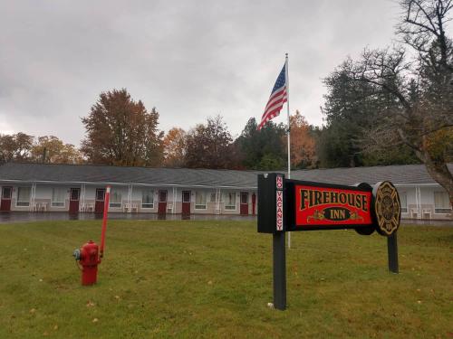 Firehouse Inn - Accommodation - Saint Ignace