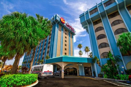 Clarion Inn & Suites Miami International Airport