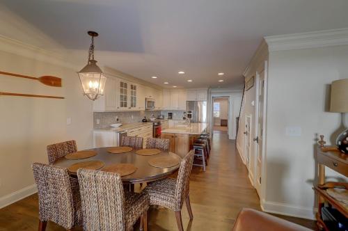 34 Beach Club Villa - image 7