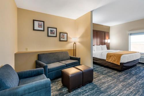 คอมฟอร์ต สวีท เวสต์ เมมฟิส I-40 I-55 (Comfort Suites West Memphis I-40 I-55) in เวสต์เมมฟิส (AR)