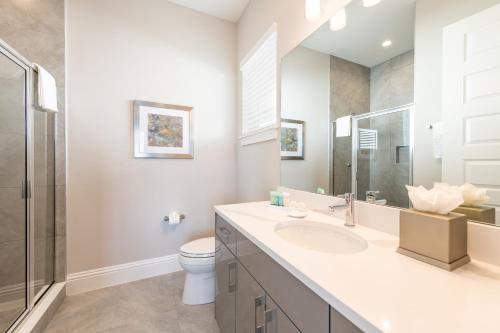 Magnificent Home at Bears Den! Private Pool and near Disney 954JN