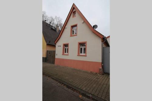 Gonsenheim - 3-Zimmer-Haus - max. 5 Personen in Gonsenheim