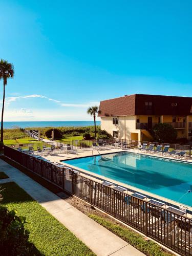 . Beautiful Ocean view Townhouse