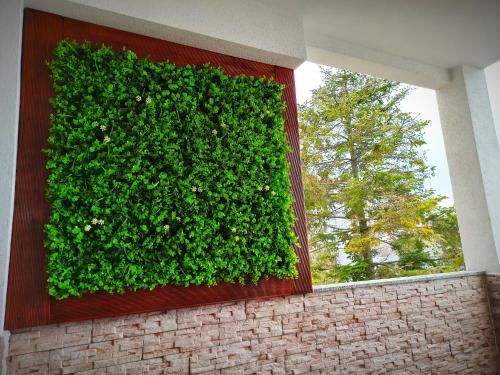 Apartman Aurelius - private parking - image 10