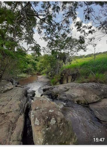 Pousada Natalia Canella in มอกี้ ดาส ครูเซส