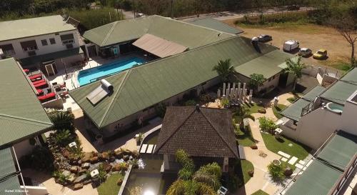 נוף חוץ, Hotel Hibiscus in Kone