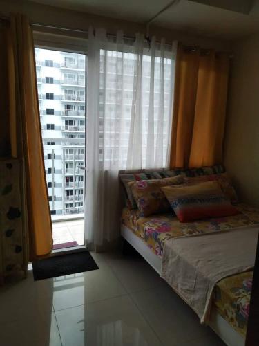 Shell residences