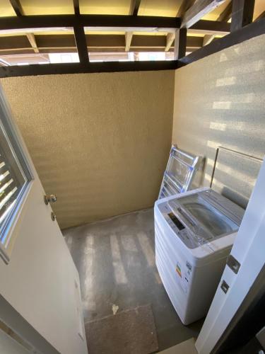 Three-Bedroom House image 6