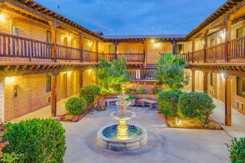 Sierra Suites Boutique Hotel - Sierra Vista