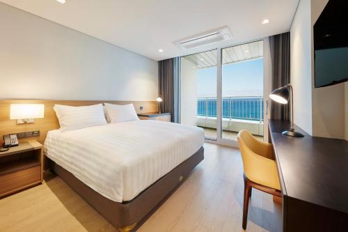 Executive Double Room with Sea View