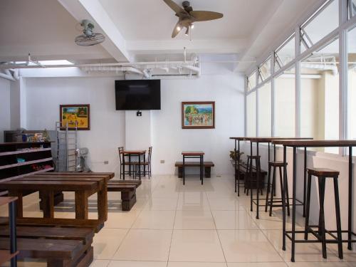 Létesítmények, Sulit Hotel Manila in Sta. Mesa / Paco