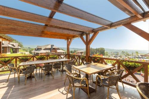 مطعم, Etno Naselje Vrdnička kula - Fruške Terme (Etno Naselje Vrdnicka kula - Fruske Terme) in Vrdnik