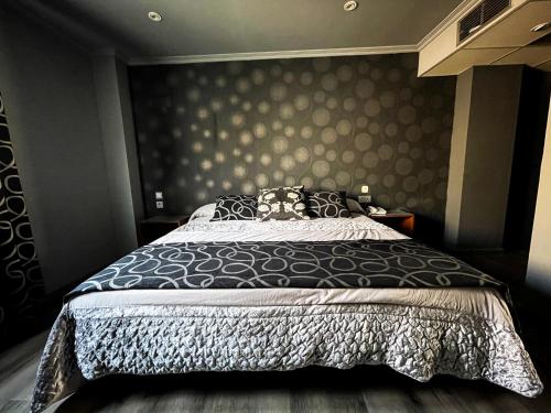 King Suite with Spa Bath