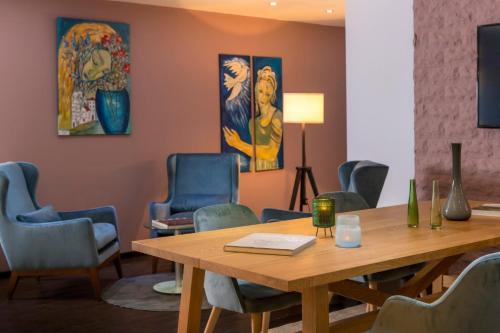 Előcsarnok, Four Stars by City Hotel in Meckenheim