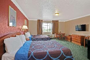 Super 8 by Wyndham Hollywood/LA Area, Лос-Анджелес (фото 6)