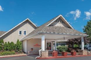 Craigshire Suites St Louis Westport Plaza photo