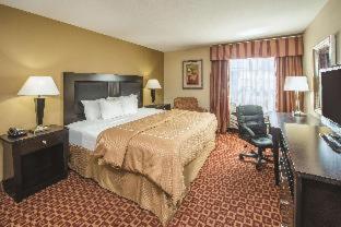 La Quinta Inn & Suites by Wyndham Blue Springs in Blue Springs (MO)