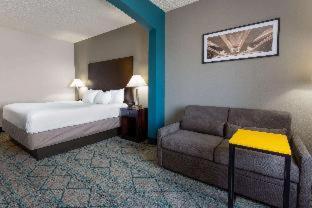 La Quinta Inn & Suites by Wyndham Columbus West - Hilliard