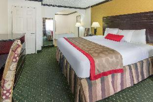 Ramada by Wyndham Ontario