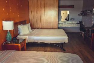 Starved Rock Motor Inn secondary