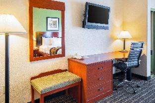 Clarion Inn & Suites Weatherford South