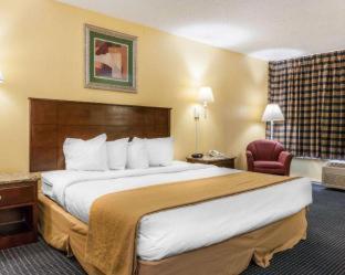 Quality Inn & Suites Lafayette I-65