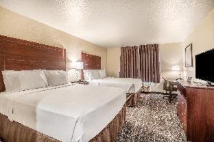 Cobblestone Inn & Suites - Holdrege