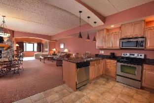 Chula Vista Resort, Trademark Collection by Wyndham in Wisconsin Dells, USA