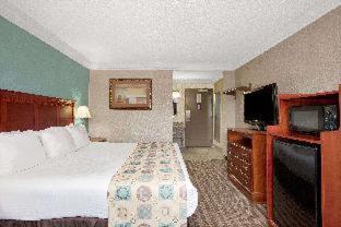Ramada by Wyndham Houston Intercontinental Airport South in Houston Nord