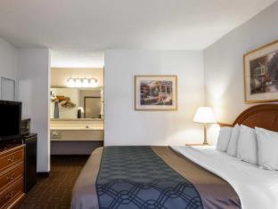 Econo Lodge Hendersonville, Hendersonville (fotografie 11)