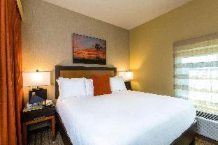 Cambria Hotel Plano Frisco