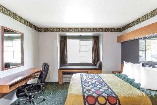 Super 8 By Wyndham Pride Midvale/Midvalley/Salt Lake City