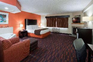 AmericInn by Wyndham Shakopee Near Canterbury Park