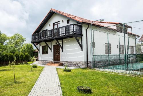 Casa Bradul Inalt Braşov 