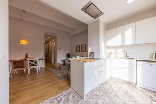 Bravissimo Riu Onyar, Modern 3 Bedroom Apartment - Girona